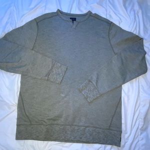 Good Man Brand, brand new full sleeve sweater, sizes XXL.